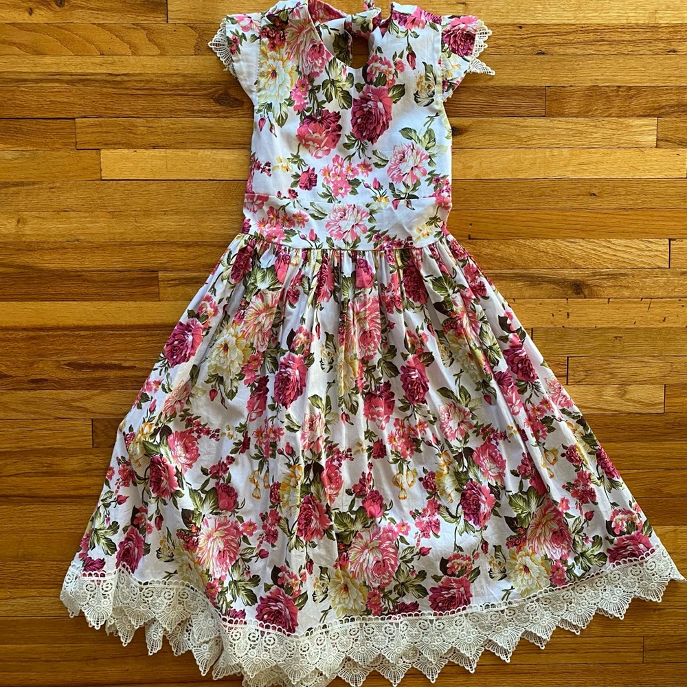 Girls formal floral dress with lace trim, pink and yellow flowers, sz 8/M